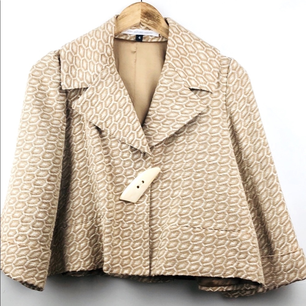 Diane Von Furstenberg beige white short jacket 4